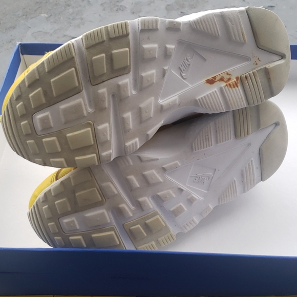 Nike - Picture 7 of 8